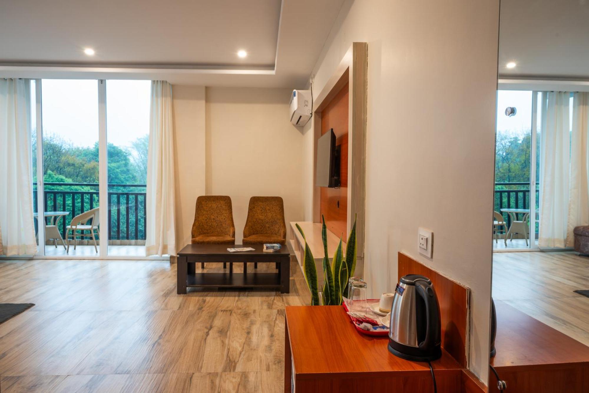 Hotel Sagar Residency - Best Mountain View Hotel In Pālampur Extérieur photo